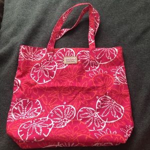 Lilly Pulitzer bag w/free mystery accessory!